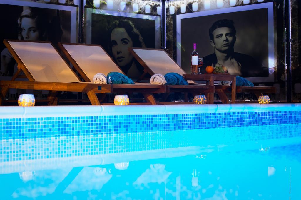 Guest House La Boheme ดูบรอฟนิก ภายนอก รูปภาพ